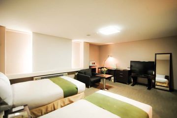 Hotel Yoido 4*
